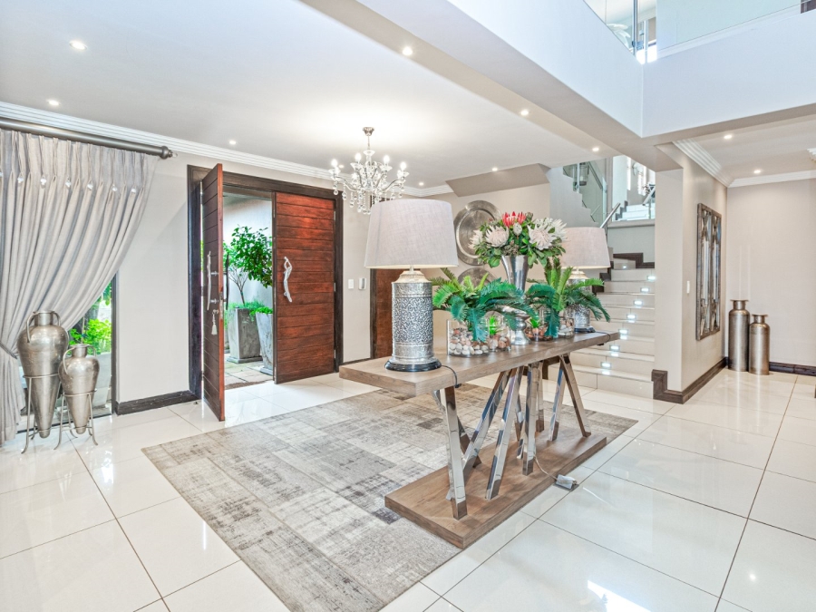 5 Bedroom Property for Sale in Pecanwood Estate North West